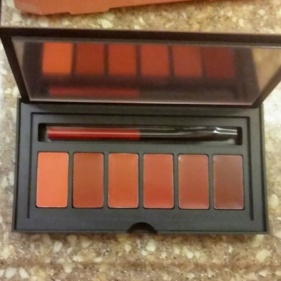 Smashbox Makeup Bundle: All New In Box - Picture 5 of 5
